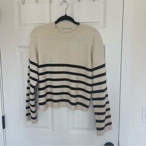 Abercrombie & Fitch Striped Black and Cream Sweater